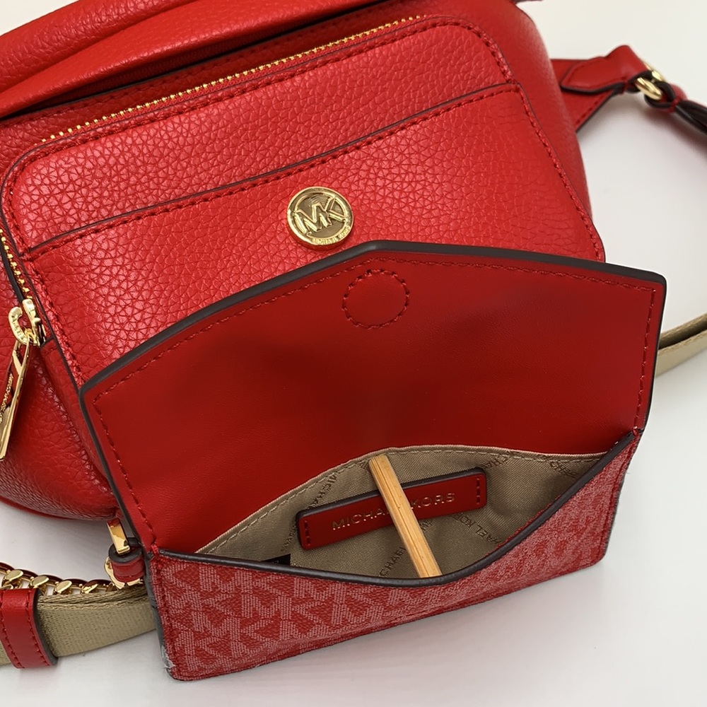 MICHAEL KORS
Maisie Large Pebbled Leather 2-in-1 Waistpack Fannypack Crossbody - Picture 11 of 16